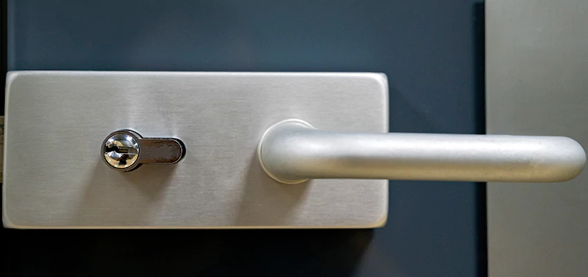 Change Patio Door Locks in Alpine, California